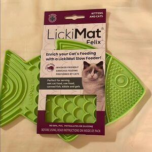 LickiMat Slow Feeder Cat Lick Mat Green whisker friendly
